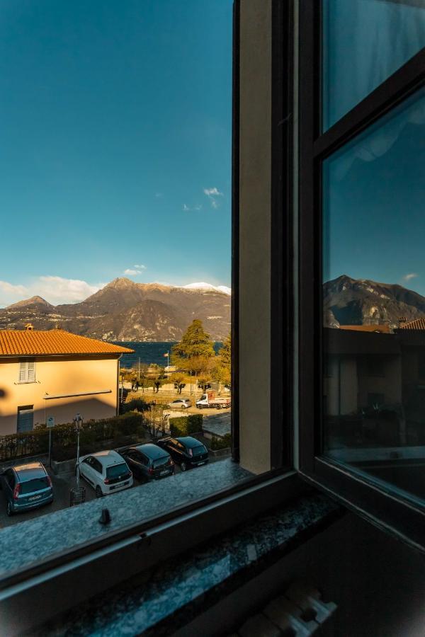 Porto Azzurro Apartment Βαρένα Εξωτερικό φωτογραφία