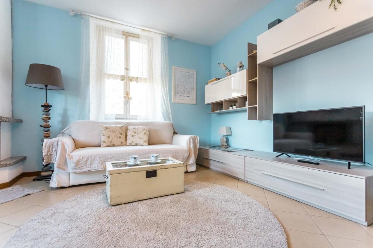 Porto Azzurro Apartment Βαρένα Εξωτερικό φωτογραφία